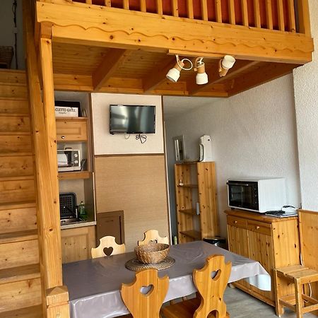 Appartement Pour 6 Personnes Au Pied Des Pistes Au Calme Aux Menuires Les Asters 생마르탱 드 벨빌 외부 사진